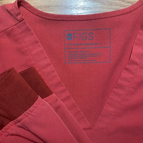 Figs Clay Jogger Scrub Set - Picture 2 of 3